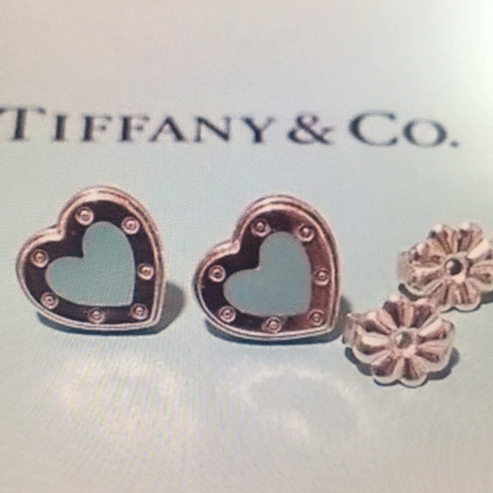 Tiffany & Co Heart Outline Stud Earrings in Silver